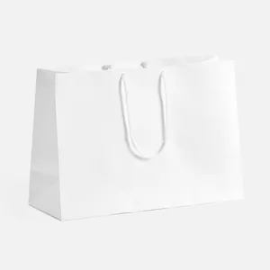Пакет бумажный с ламинацией Lami Tote M, белый арт.18438.60
