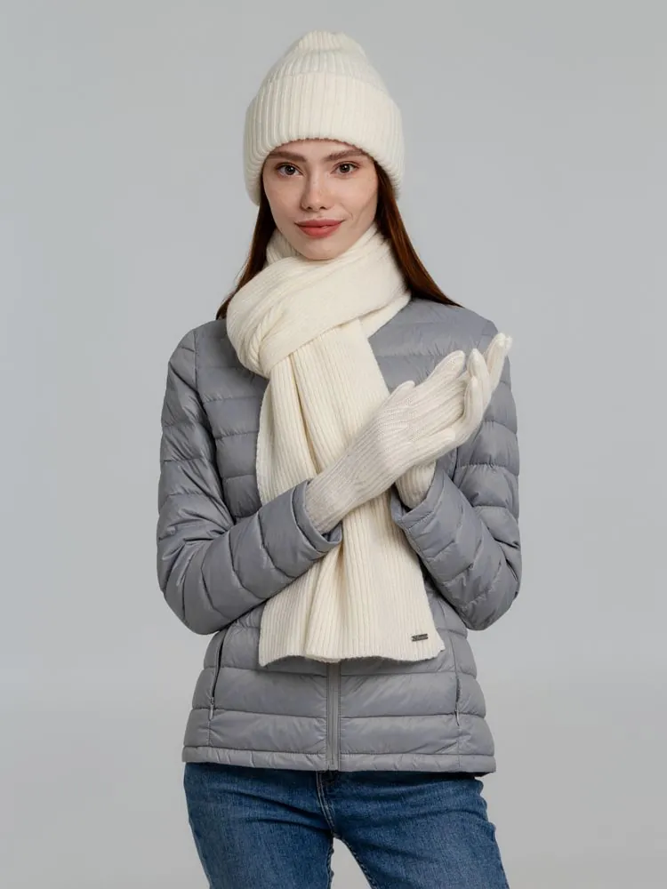 Шапка Capris, молочно-белая (ванильная) арт.20083.60